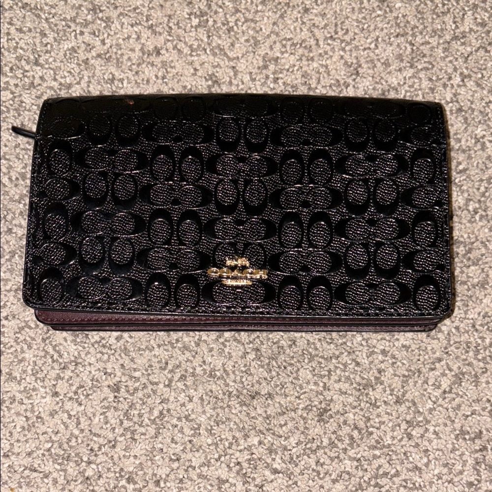 Coach F15620 Signature Debossed Patent Leather Foldover Clutch Crossbody